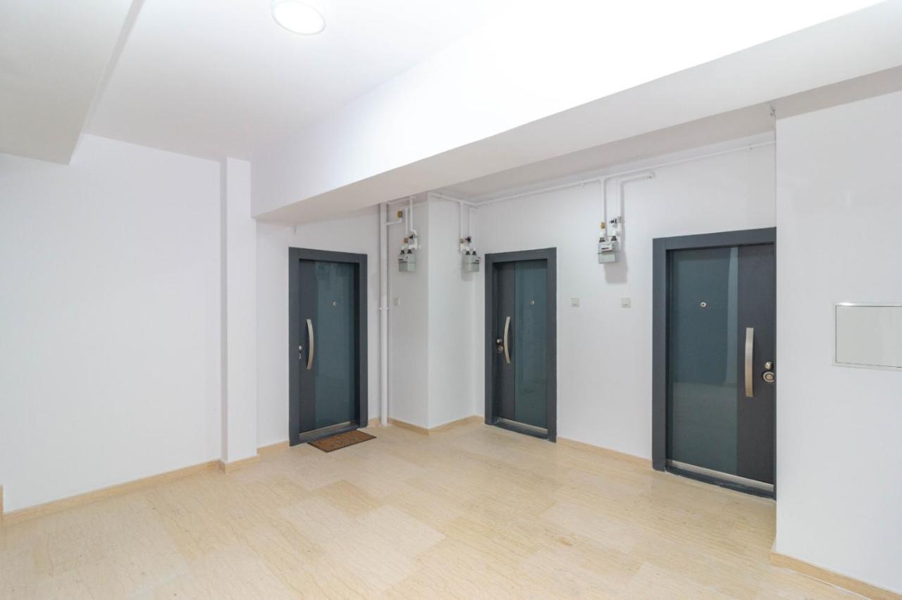 Global Residence Bucharest Exterior photo